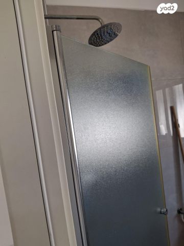 יחידת דיור, גוז'יקוב 11, קרית שלום, תל אביב יפו