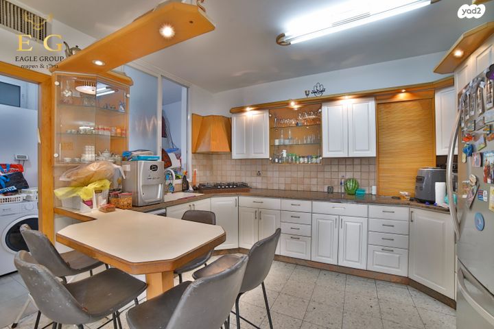 גג/ פנטהאוז, יעקובי, רחובות