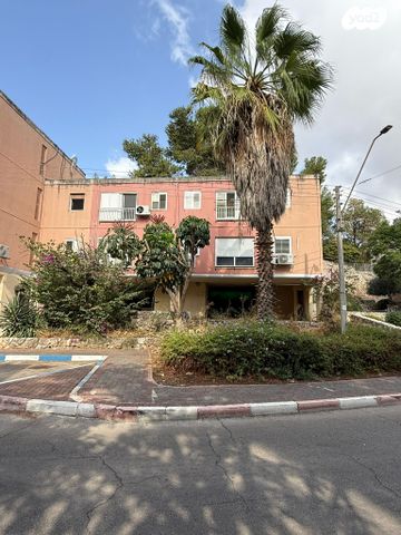 בניין מגורים, כרמיאל