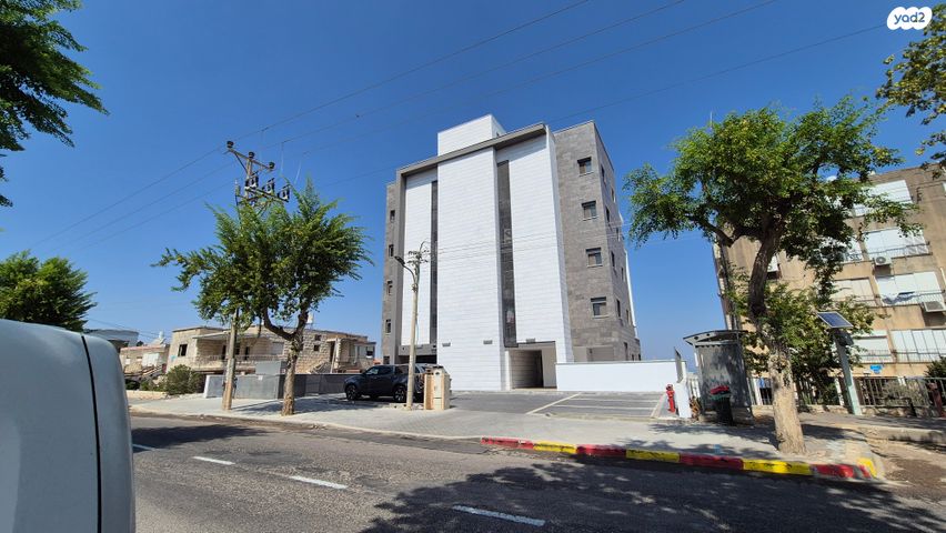 דירה, השומר, שיכון עובדים, טבריה