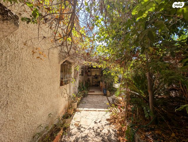 בית פרטי/ קוטג', הפרטיזנים, נס ציונה