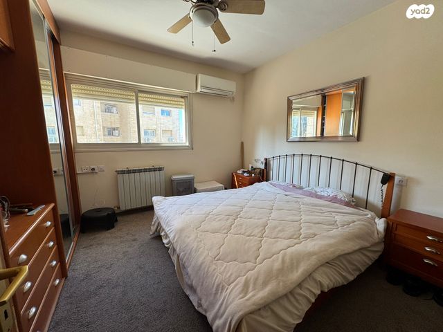 דירה, שדרות ש"י עגנון, גבעת הורדים, רסקו, ירושלים