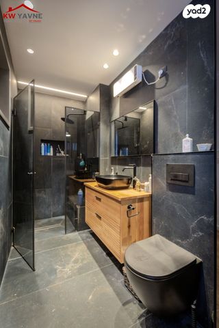 דירה, רחל המשוררת, נאות שמיר, יבנה