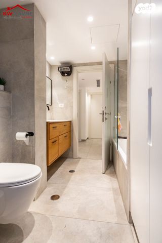 דירה, רחל המשוררת, נאות שמיר, יבנה