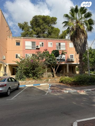 בניין מגורים, כרמיאל