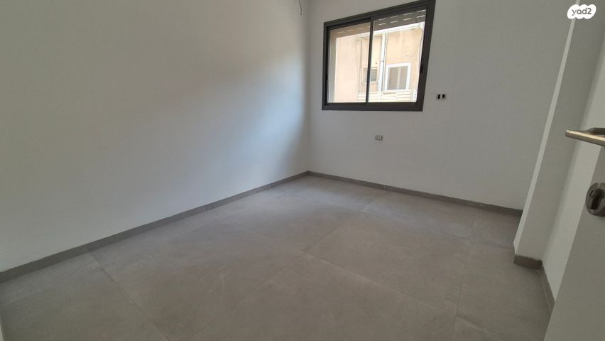 דירה, השומר, שיכון עובדים, טבריה