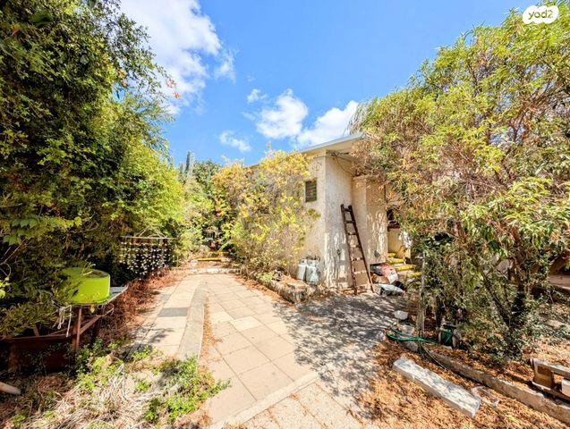 בית פרטי/ קוטג', הפרטיזנים, נס ציונה