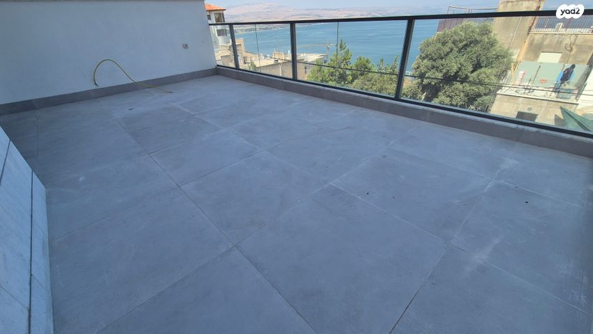 דירה, השומר, שיכון עובדים, טבריה