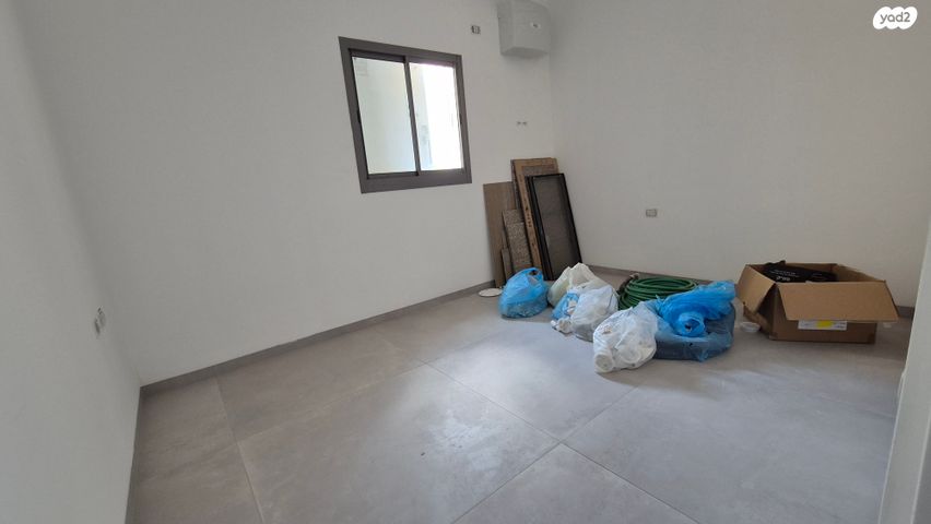 דירה, השומר, שיכון עובדים, טבריה