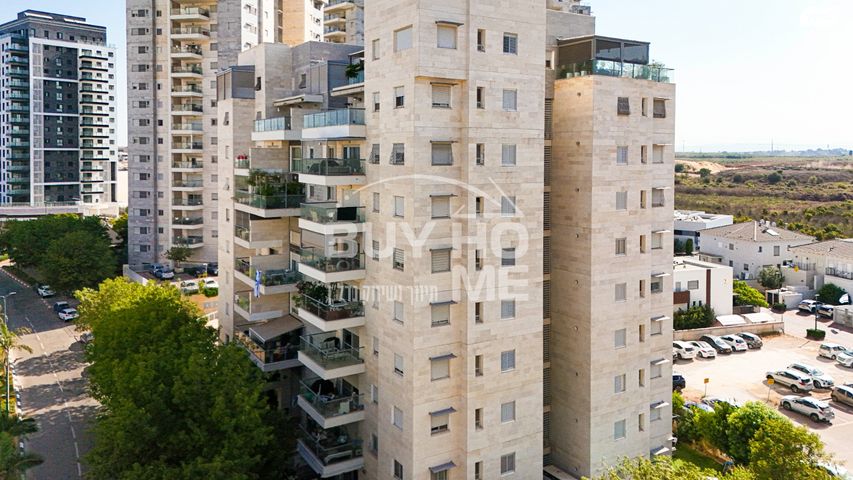 דופלקס, דרך הפארק 25, קרית השרון, נתניה