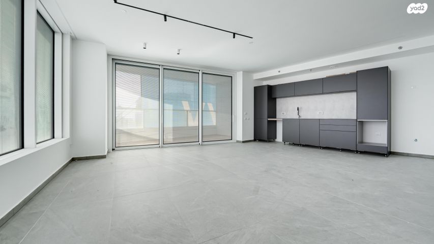 דירה, ארלוזורוב, שכונת הראשונים, רמת גן