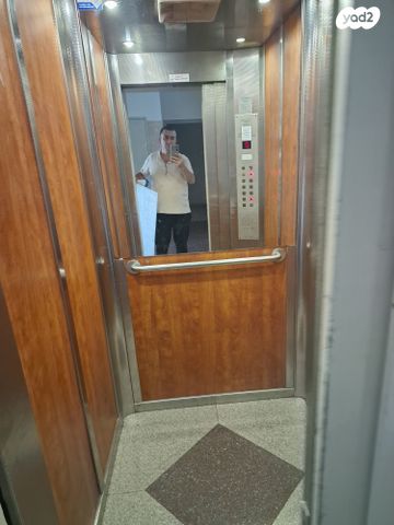 דירה, הרב יצחק בן חנן 20, נאות גנים, נתניה