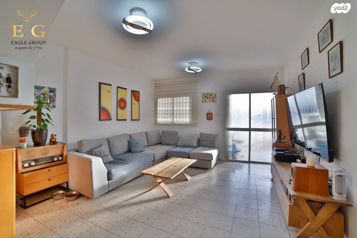 גג/ פנטהאוז, יעקובי, רחובות