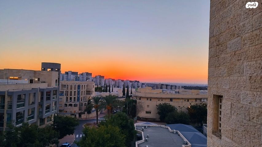 דירה, אודם, אבני חן, מודיעין מכבים רעות