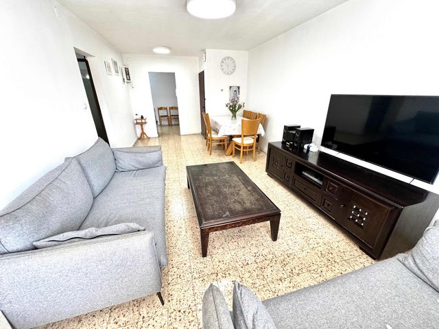 דירה, בושם 85, לבנה, תל אביב יפו