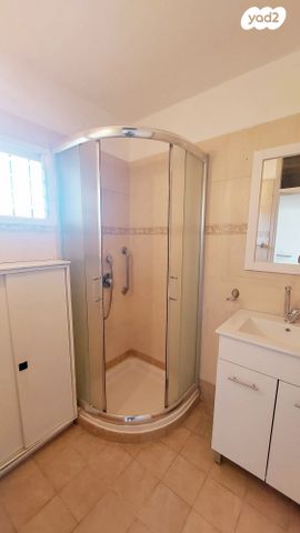 דירה, הרב לוזון, רמת הנשיא, בת ים