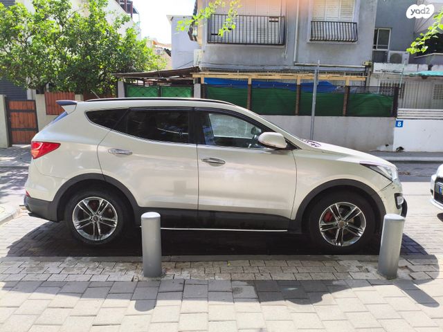 יונדאי סנטה פה