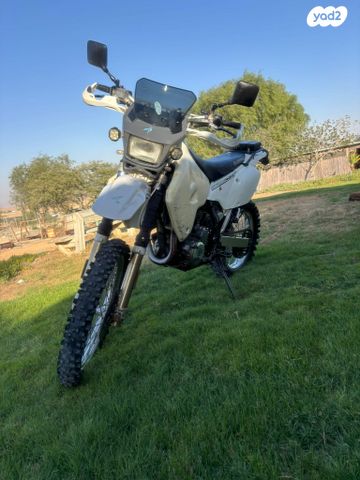 סוזוקי DRZ400S