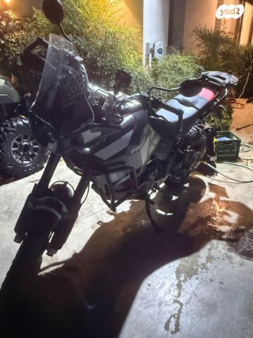 דוקאטי Desert X