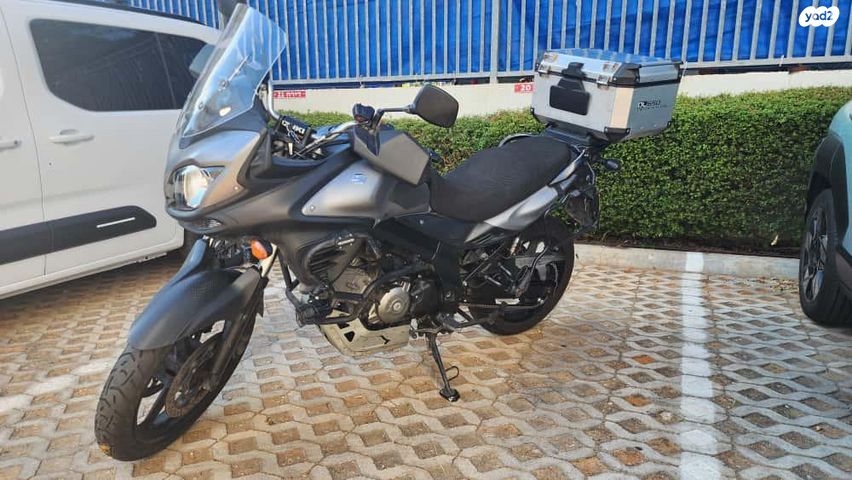 סוזוקי DL650 וי-סטרום