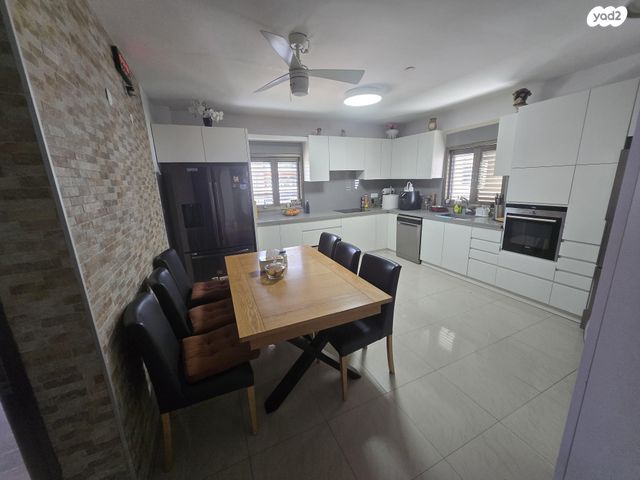 יצחק בן דוד 22