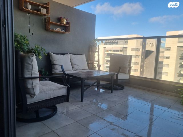 דירה, נחל ירקון 38, כרמי גת, קרית גת