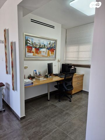 דירה, יגאל ידין 20, קרית אילון, חולון