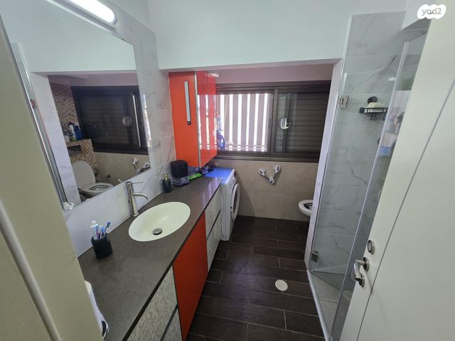 גג/ פנטהאוז, יצחק בן דוד 22, מחנה יהודה, פתח תקווה