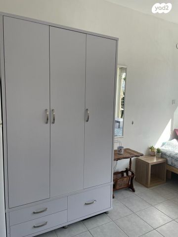 דירה, הגליל 50, נווה שאנן, חיפה