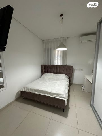 דירת גן, ישראל שוחט, נווה זאב, נאות אילן, באר שבע