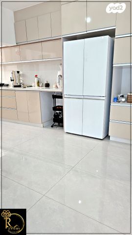 דירה, קול התור, מגדים, מעלה אדומים