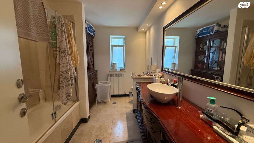 בית פרטי/ קוטג', האלה, הר אדר