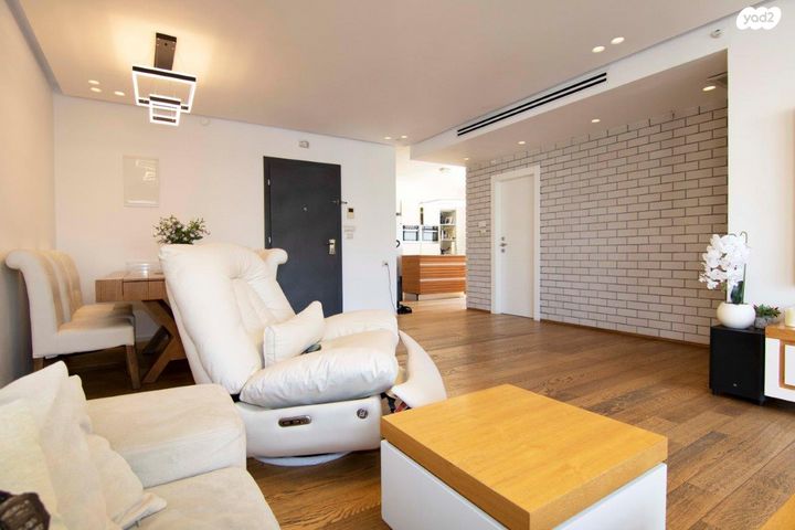 גג/ פנטהאוז, נחלת יהודה, ראשון לציון