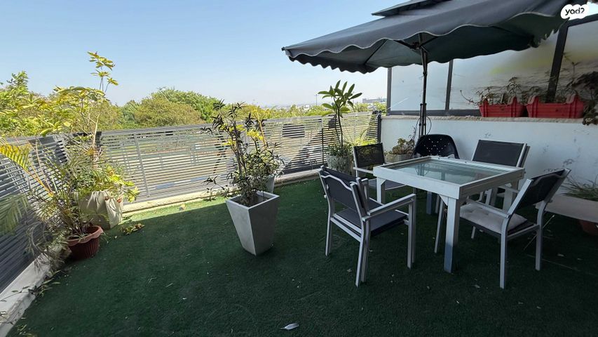 בית פרטי/ קוטג', הפארק, כפר סבא