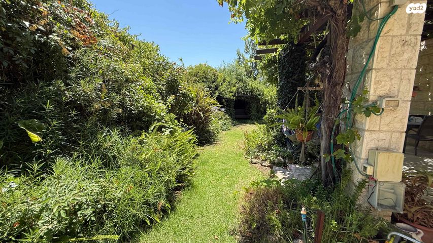 בית פרטי/ קוטג', האלה, הר אדר