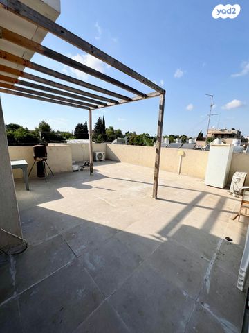 דירה, נווה עמל, הרצליה