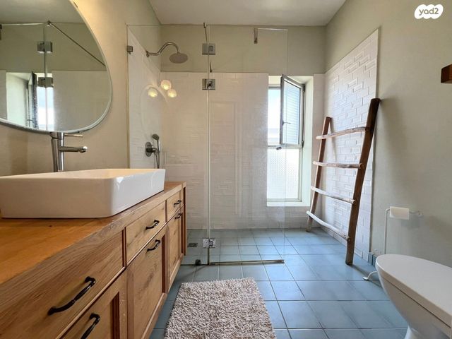 דו משפחתי, גני מנחם, באר יעקב