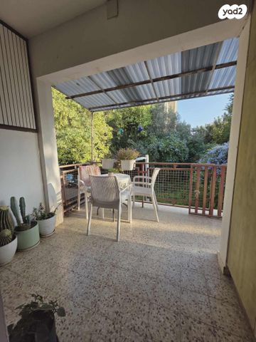 דירה, אשור, מגדים, כרמיאל