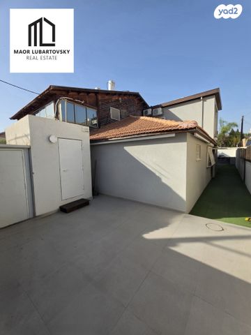 שיכוני המזרח