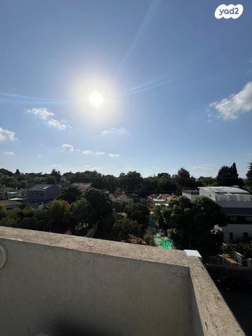 דירה, נווה עמל, הרצליה