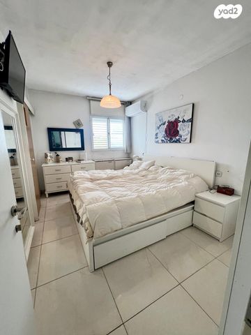 דירה, נווה עמל, הרצליה