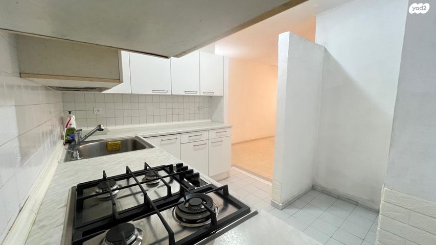 דירה, לבנה, תל אביב יפו