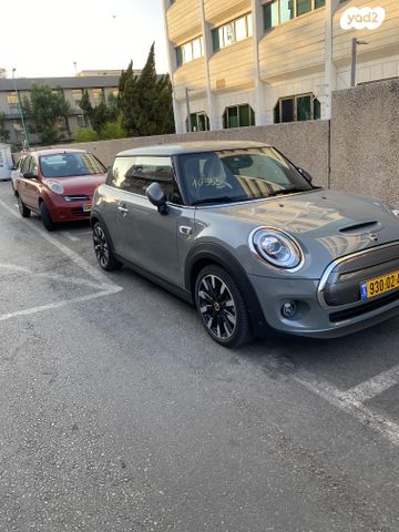 מודעת רכב מיני קופר SE (חשמלית)