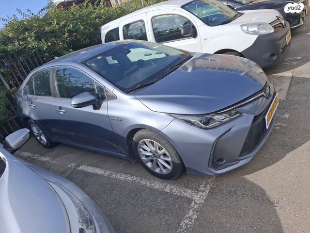 טויוטה קורולה