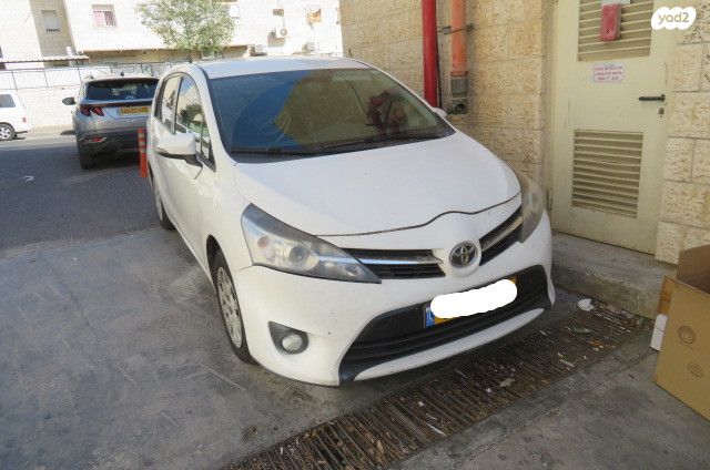 טויוטה ורסו