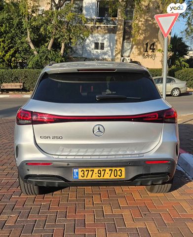 מרצדס-בנץ EQA