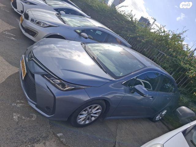 טויוטה קורולה