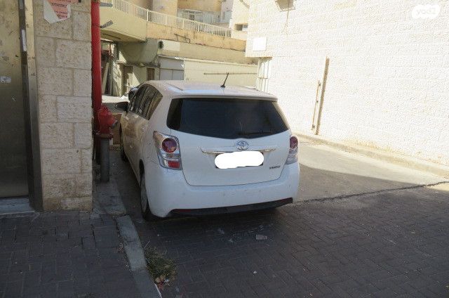 טויוטה ורסו