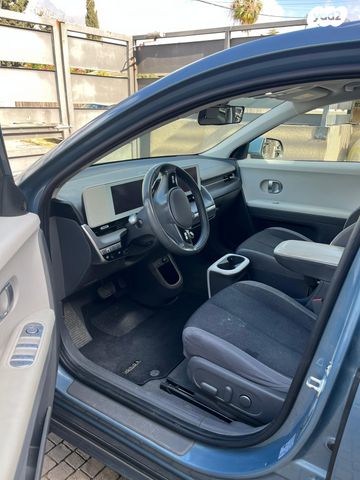 יונדאי איוניק 5