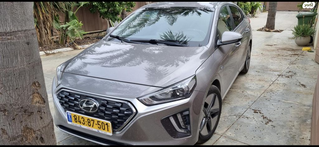 יונדאי איוניק